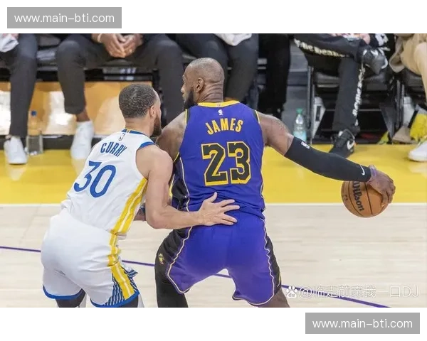 史诗对决：2009湖人vs火箭，一场血脉偾张的季后赛首演